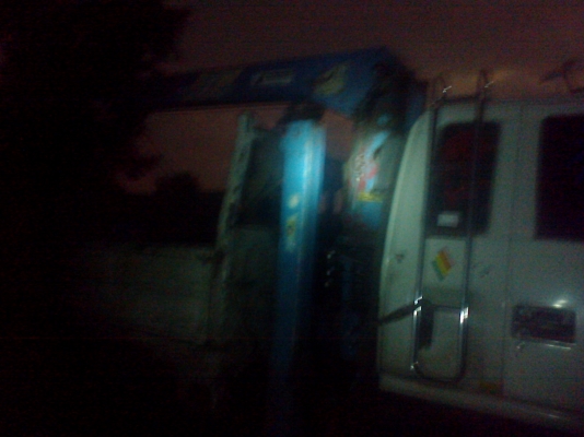 หกล้อ อีซูซุ ร็อคกี้ FRR-175 แรง เบคร์ที๊ฟฟื้พร้อมใช้ ติดเครน 3 ตัน ทะเบียนพร้อมโอน