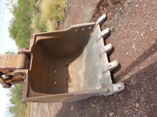 เจ้าของมาเองครับ PC300-8 มีระบบGPS E-COT3 36xx ชม. เปลี่ยนถ่ายศูนย์ 089-717-6464 เจ้าของมาเองครับ PC300-8 มีระบบGPS E-COT3 36xx ชม. เปลี่ยนถ่ายศูนย์ 089-717-6464