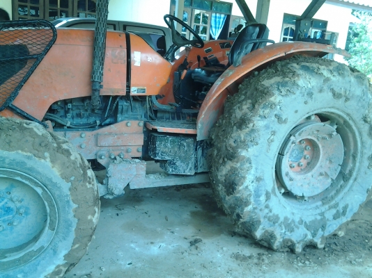 KUBOTA M7040 หาง3 หาง6 ใบดัน เล่มพร้อมโอน กะบอกไฮดรอลิคหน้าใหม่ครับ KUBOTA M7040 หาง3 หาง6 ใบดัน เล่มพร้อมโอน กะบอกไฮดรอลิคหน้าใหม่ครับ