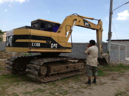 ให้เช่าเครื่องจักรกลหนัก ให้เช่าเครื่องจักรกลหนัก