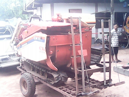ขายรถเกี่ยวข้าว YANMAR CA-11