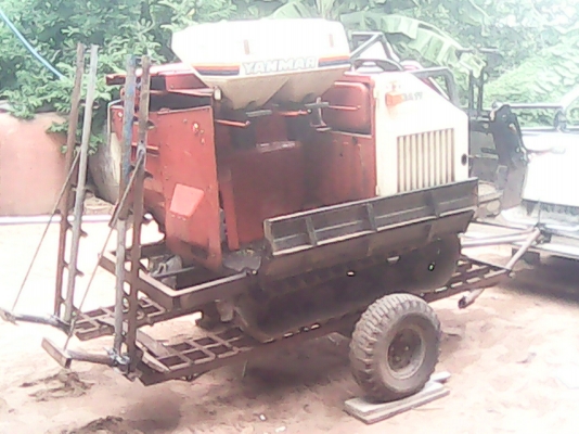 ขายรถเกี่ยวข้าว YANMAR CA-11