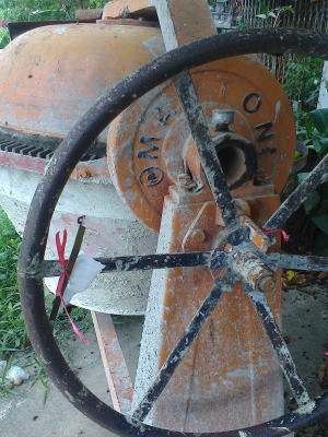 เครื่องโม่ผสมปูน มาราธอน