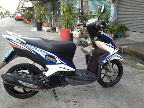 Mio 125 MX ปี 55 ล้อแม็คแท้โรงงาน เดิมๆ สวยกริ๊บ ท้าพิสูจน์ Mio 125 MX ปี 55 ล้อแม็คแท้โรงงาน เดิมๆ สวยกริ๊บ ท้าพิสูจน์