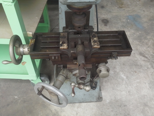 เครื่องมิลลิ่ง ขนาดเล็ก ญี่ปุ่น M.SUZUKI สภาพเครื่องจักรพร้อมใช้งาน