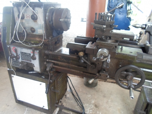 แท่นกลึง 5 ฟุต 3 เพลา เกียร์บล็อก พร้อมใช้งานได้ทันที 69,000