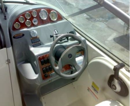 เรือ Bayliner 245 Cruiser สนใจติดต่อ 090-268-2228 เรือ Bayliner 245 Cruiser สนใจติดต่อ 090-268-2228