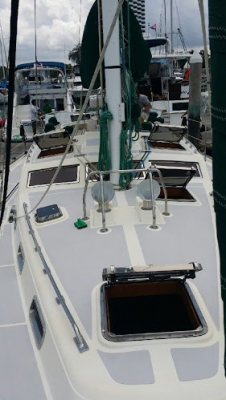 เรือ Explorer Handskritchen สนใจติดต่อ 090-268-2228 เรือ Explorer Handskritchen สนใจติดต่อ 090-268-2228