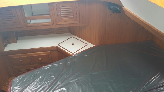 เรือ Explorer Handskritchen สนใจติดต่อ 090-268-2228 เรือ Explorer Handskritchen สนใจติดต่อ 090-268-2228