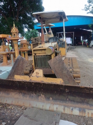 แทรกเตอร์ D20 รุ่น 6. สภาพสวย พร้อมใช้งาน ในแทรกเต็ม