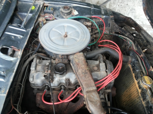 ขายครับรถโบราณบีเอ็มรุ่น2002(พล้อมเล่มทะเบียนชุดโอน)เครื่องติด