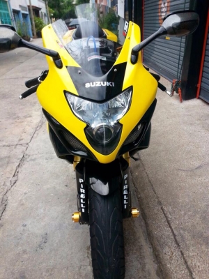 ต้ำพระราม2ขายSUZUKI GSXr 1100 ปี1996 ทบ.แท้โอนขนส่ง ภาษีไม่ขาดต่อป้ายทบครบเล่มครบ แต่งมาเต็มๆ