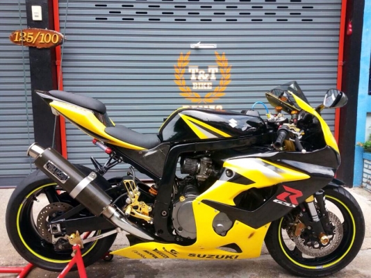 ต้ำพระราม2ขายSUZUKI GSXr 1100 ปี1996 ทบ.แท้โอนขนส่ง ภาษีไม่ขาดต่อป้ายทบครบเล่มครบ แต่งมาเต็มๆ