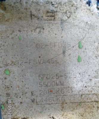 โฟร์คลิฟท์นำเข้าญี่ปุ่น*TOYOTA*5FD25*เสาฟลูฟรี5.50เมตรและสไลด์ได้ขายที่โคราช