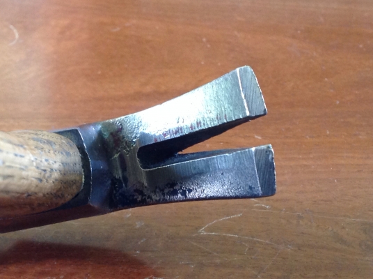 ขายค้อนบลอน ALBR  AMPCO H-20 ไม่เกิดประกายไฟเวลาตอก ,แม่เหล็กไม่ดูด , ด้ามไม้เหนียวลายกรงเล็บ