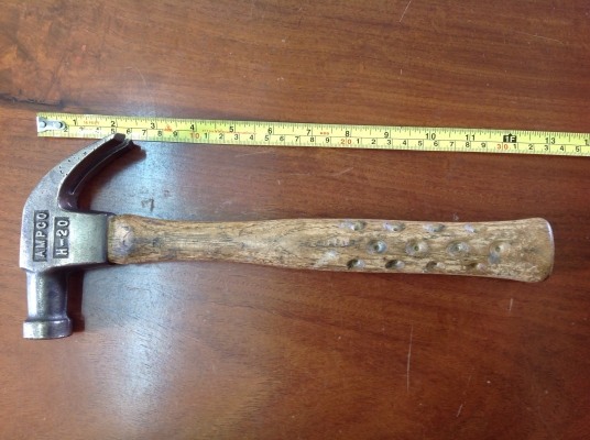 ขายค้อนบลอน ALBR  AMPCO H-20 ไม่เกิดประกายไฟเวลาตอก ,แม่เหล็กไม่ดูด , ด้ามไม้เหนียวลายกรงเล็บ