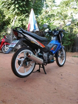 ขายHonda Sonic125 เครื่องดีรถเดิมพร้อมใช้มีเล่มพร้อมชุดโอนราคา12900 บาท