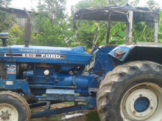 ขายรถไถ FORD สภาพดี อุปกรณ์ ครบ