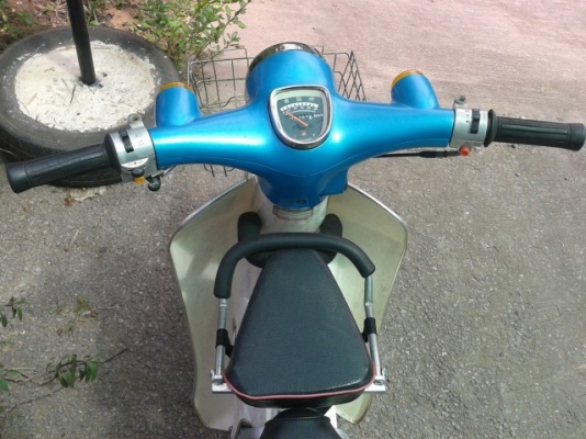 มอเตอร์ไซค์ คลาสสิค สตาร์ทมือ