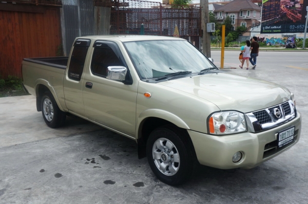NISSAN FRONTIER ปี 2003 ขายรถสวย พวงมาลัยพาวเวอร์ กระจกไฟฟ้า ล้อ MAX แอร์เย็นๆ เครื่องวื่งดีมาก ช่วงล่างแน่น ภายในลายไม้สภาพสวย สีสวย รถพร้อมใช้งาน จัดไฟแนนได้