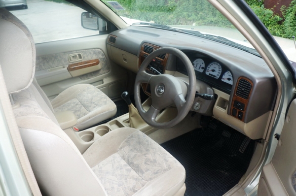 NISSAN FRONTIER ปี 2003 ขายรถสวย พวงมาลัยพาวเวอร์ กระจกไฟฟ้า ล้อ MAX แอร์เย็นๆ เครื่องวื่งดีมาก ช่วงล่างแน่น ภายในลายไม้สภาพสวย สีสวย รถพร้อมใช้งาน จัดไฟแนนได้ NISSAN FRONTIER ปี 2003 ขายรถสวย พวงมาลัยพาวเวอร์ กระจกไฟฟ้า ล้อ MAX แอร์เย็นๆ เครื่องวื่งดีมาก ช่วงล่างแน่น ภายในลายไม้สภาพสวย สีสวย รถพร้อมใช้งาน จัดไฟแนนได้