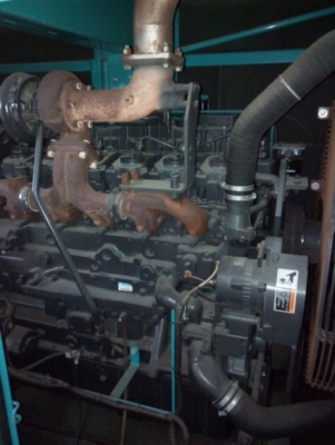 เครื่องปั่นไฟ DENYO DCA-300SPK3