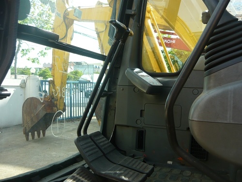 รถขุด Komatsu PC120-6 รถเก่านอก  นำเข้าจากญี่ปุ่น ระบบไฟฟ้าครบ สภาพเดิมๆ