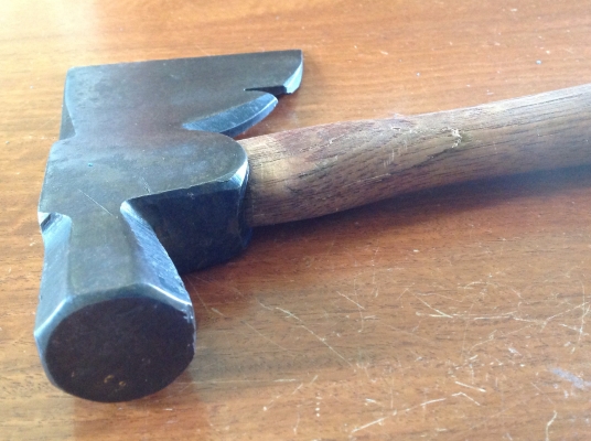 ขายขวาน Vintage Plumb 2 in 1