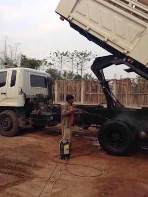 ขายดาวน์ fuso ปี 56 สภาพแจ๋มแจ๋ว 450000