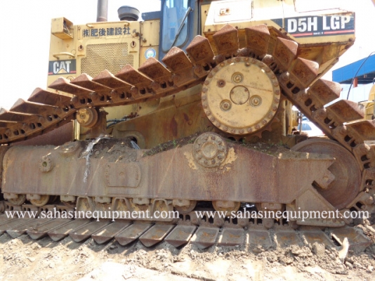 รถแทรคเตอร์ CAT รุ่น D5H S/N 4KD056XX นำเข้า บจก.สหสินอีควิปเม้นท์ โทร.081-5851880, 02-5168100-1 www.sahasinequipment.com