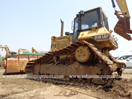 รถแทรคเตอร์ CAT รุ่น D5H S/N 4KD056XX นำเข้า บจก.สหสินอีควิปเม้นท์ โทร.081-5851880, 02-5168100-1 www.sahasinequipment.com