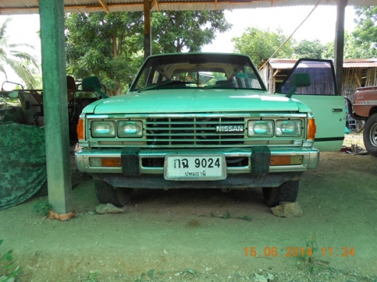 ขายแวน Nissan 720 ตามสภาพ (ขายแล้ว ไปอยู่สุโขทัย)