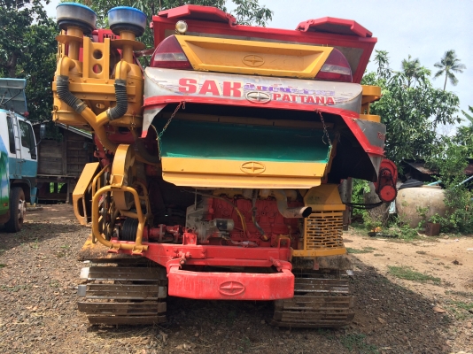 ขายรถเกี่ยวข้าว ศักดิ์ฯ  KM 48, พร้อมหัวลาก 10 ล้อ KT 925