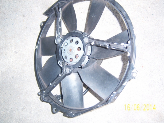 ัพัดลมBENZ CC220