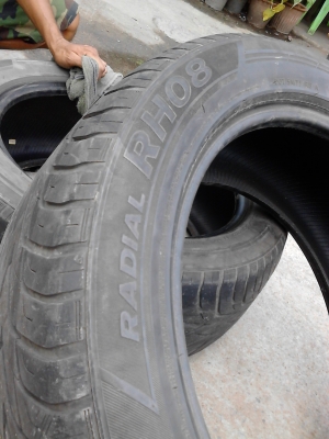 265/50R20 AURORA RADIAL RH08 MADE IN KOREA มี 2 เส้น TEL.081-427-3941 265/50R20 AURORA RADIAL RH08 MADE IN KOREA มี 2 เส้น TEL.081-427-3941