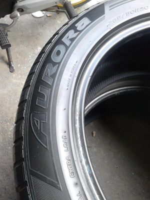 265/50R20 AURORA RADIAL RH08 MADE IN KOREA มี 2 เส้น TEL.081-427-3941 265/50R20 AURORA RADIAL RH08 MADE IN KOREA มี 2 เส้น TEL.081-427-3941