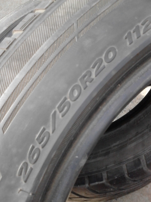 265/50R20 AURORA RADIAL RH08 MADE IN KOREA มี 2 เส้น TEL.081-427-3941 265/50R20 AURORA RADIAL RH08 MADE IN KOREA มี 2 เส้น TEL.081-427-3941