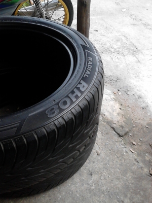 265/50R20 AURORA RADIAL RH08 MADE IN KOREA มี 2 เส้น TEL.081-427-3941 265/50R20 AURORA RADIAL RH08 MADE IN KOREA มี 2 เส้น TEL.081-427-3941