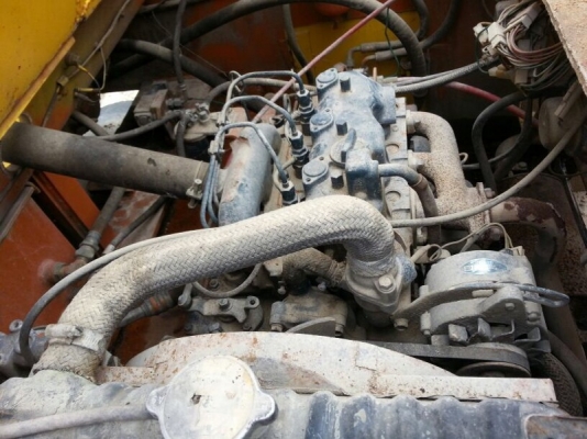 รถ บด. ล้อยาง. J -13   สนใจติดต่อ 081 - 6079515