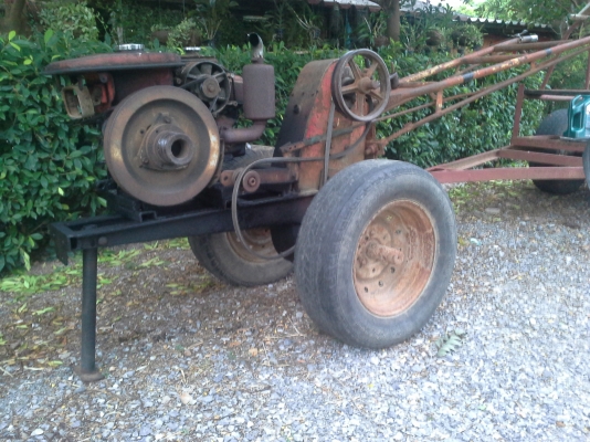 ขายรถเดินตามพร้อมเครื่อง คูโบต้า 8 แรงพร้อมใช้งาน 9500