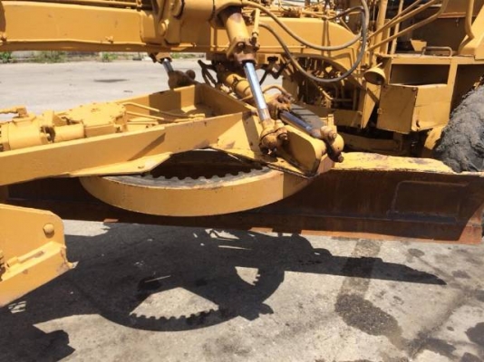 ขายรถเกรด KOMATSU GD376H (ขนาดเท่า CAT 120G ใบมีด 12 ฟุต) สภาพพร้อมใช้งาน มี VDO การทำงานครับ