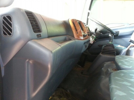 รถฮีโน่ 6 ล้อดั้ม 170 แรงม้า. ปี 51  สนใจติดต่อ 081 - 6079515