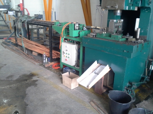 เครื่องกลึง 10 ฟุต ไต้หวัน มีหัวก็อปปี้สี่จับ 20 นิ้ว 2 หัว รูเพลาผ่านโต 7 นิ้ว เครื่องจักรพร้อมใช้งาน