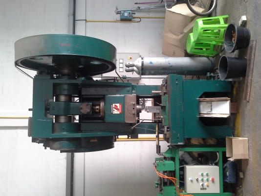 เครื่องกลึง 10 ฟุต ไต้หวัน มีหัวก็อปปี้สี่จับ 20 นิ้ว 2 หัว รูเพลาผ่านโต 7 นิ้ว เครื่องจักรพร้อมใช้งาน