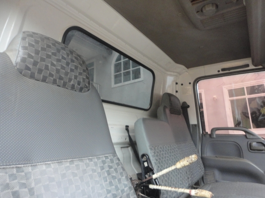 ขายรถบรรทุก 6ล้อดั้มพ์ NPR 130แรงปี 49 รถห้างแท้