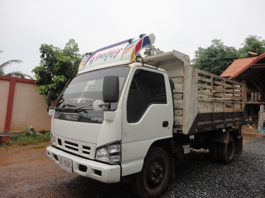 ขายรถบรรทุก 6ล้อดั้มพ์ NPR 130แรงปี 49 รถห้างแท้