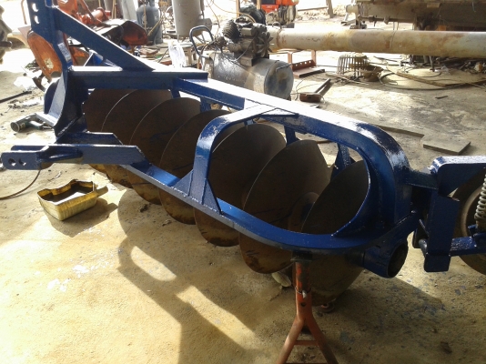 ขายผาน7ใส่รถไถฟอร์ด  สวยๆ ไถเข้าดีคับ พร้อมใช้ๆ