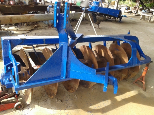 ขายผาน7ใส่รถไถฟอร์ด  สวยๆ ไถเข้าดีคับ พร้อมใช้ๆ