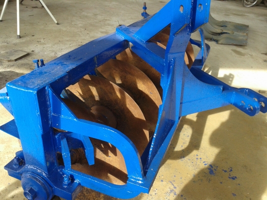 ขายผาน7ใส่รถไถฟอร์ด  สวยๆ ไถเข้าดีคับ พร้อมใช้ๆ