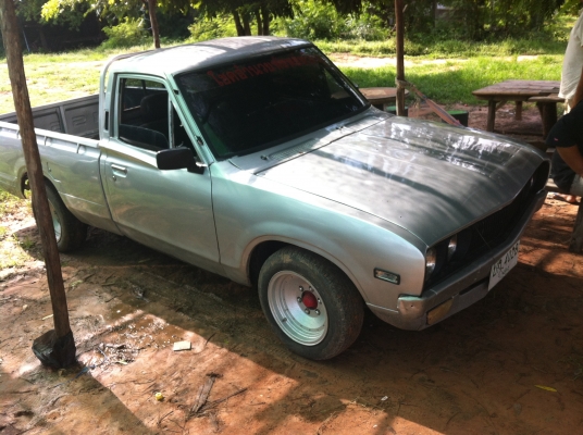 ขายDATSUN ช้างเหยียบ เครื่องดีเซล สภาพพร้อมใช้ ราคาถูกๆๆ